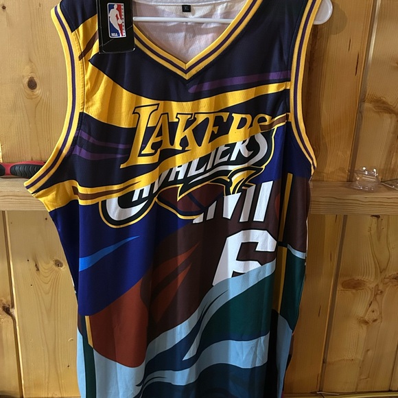 Brand new LeBron James Jersey Adult XL 3 Team Collaboration - Picture 2 of 3
